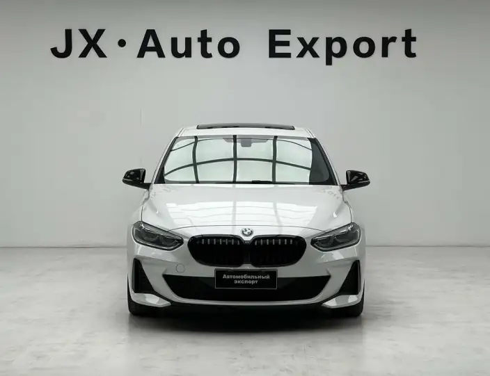 BMW 1 Series 2023 Model 120i M Sports Night Edition – фото 2