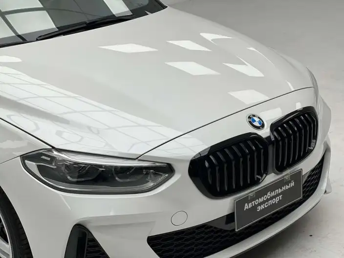 BMW 1 Series 2023 Model 120i M Sports Night Edition – фото 9