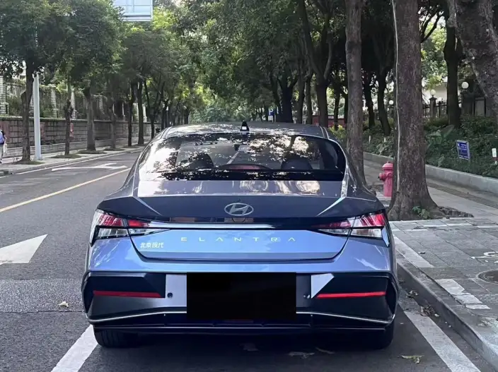 Hyundai Ioniq 2023 Model 1.5L CVT GLX Elite Edition – фото 5