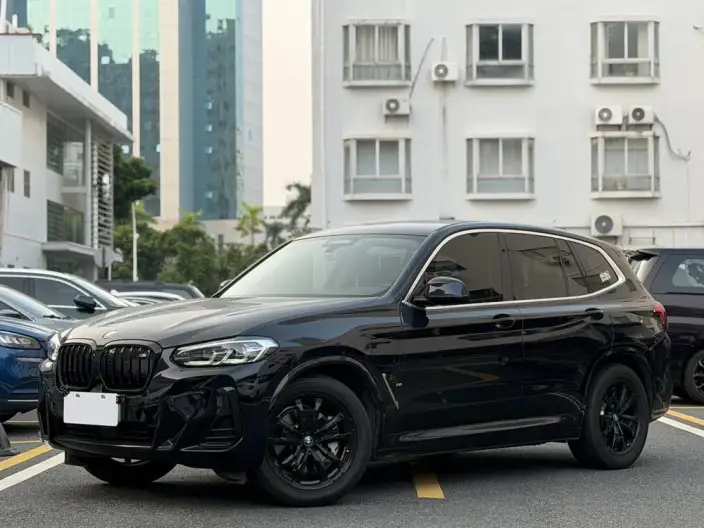 BMW iX3 2022 Model Leading Model – фото 1