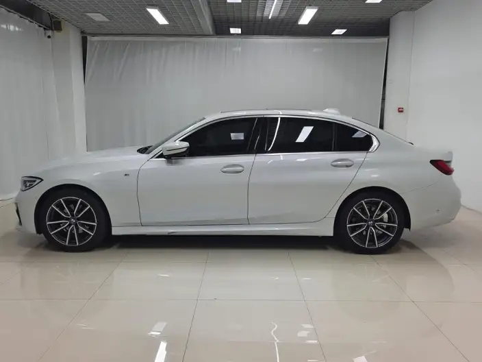 BMW 3 Series 2022 Model Facelift 325Li M Sports Set – фото 4