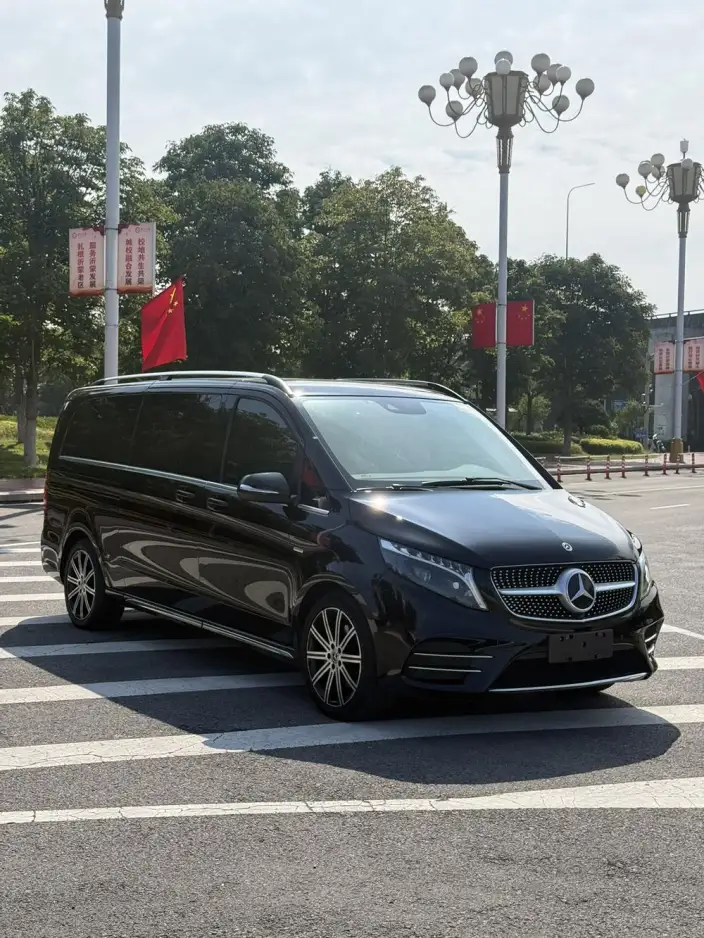 Mercedes-Benz V-Class 2022 Model V 260 L Long wheelbase Deluxe Edition – фото 3