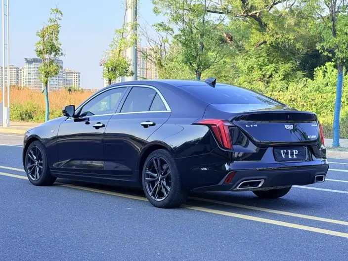 Cadillac CT4 2022 Model 28T Luxury Model