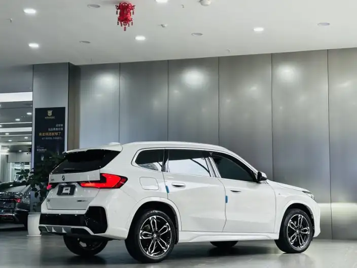 BMW X1 2023 Model sDrive25Li M Sports Set – фото 6