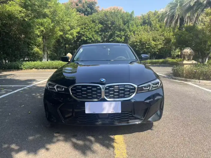 BMW 3 Series 2025 Model 325Li M Sports Set – фото 2