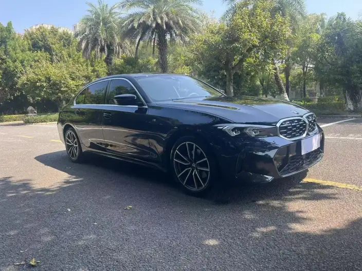 BMW 3 Series 2025 Model 325Li M Sports Set – фото 3