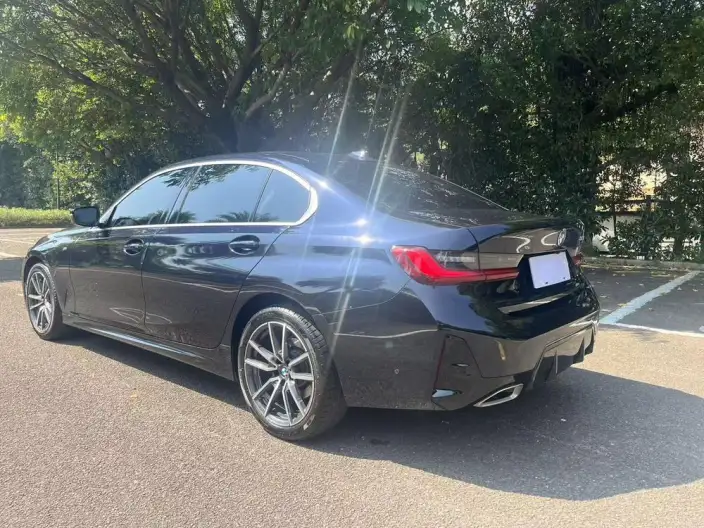 BMW 3 Series 2025 Model 325Li M Sports Set – фото 5
