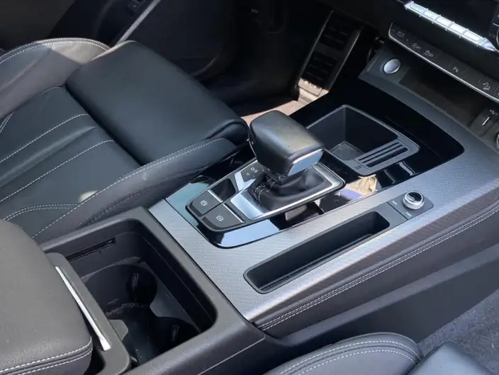 Audi Q5L 2023 Model 40T Luxury Dynamic Model – фото 9