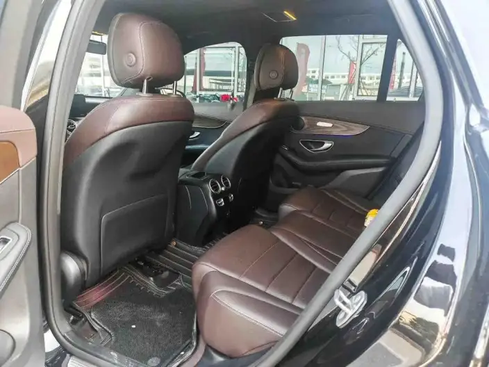 Mercedes-Benz GLC 2022 Model GLC 260 L 4MATIC Luxury Model – фото 9