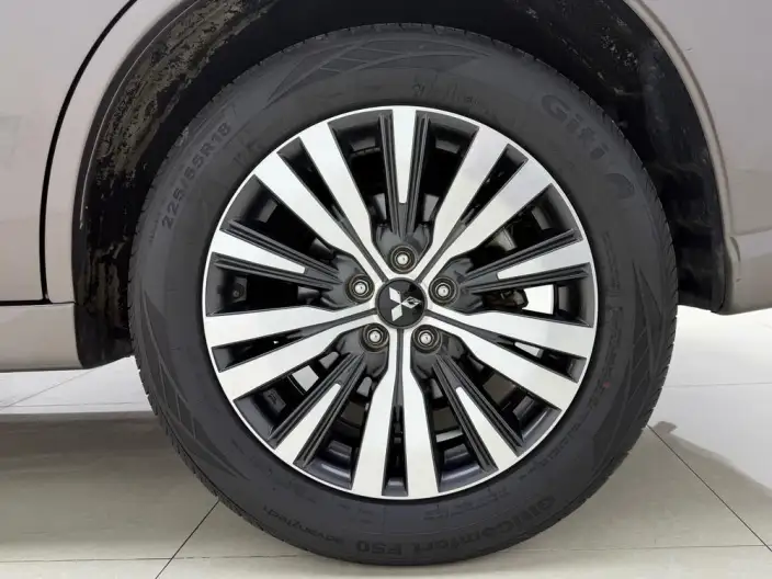 Mitsubishi Outlander 2021 Model Facelift 2.0L 2WD Smooth Ride Edition 5 seat – фото 9