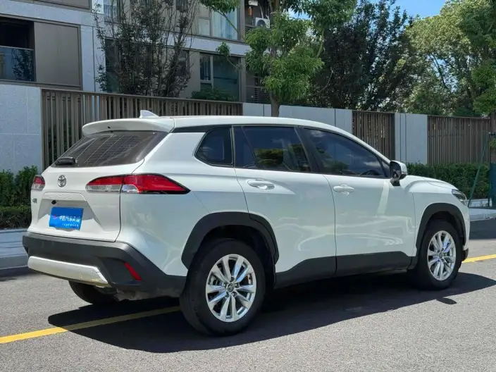 Toyota Corolla Cross 2023 Model 2.0L CVT Pioneer Edition – фото 6