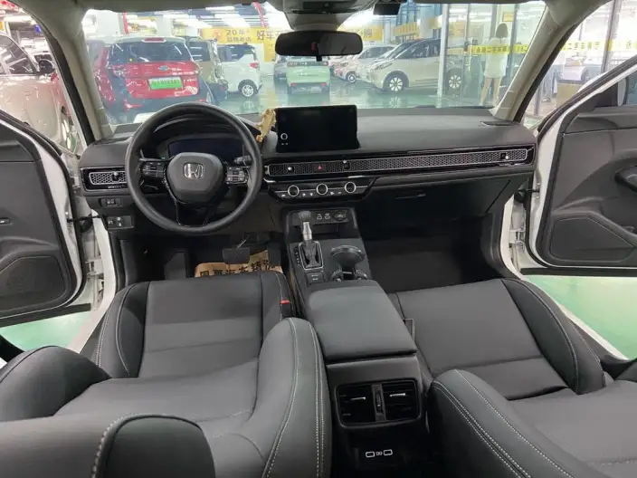 Model Ge 2023 Model 240TURBO CVT Technology Edition – фото 8