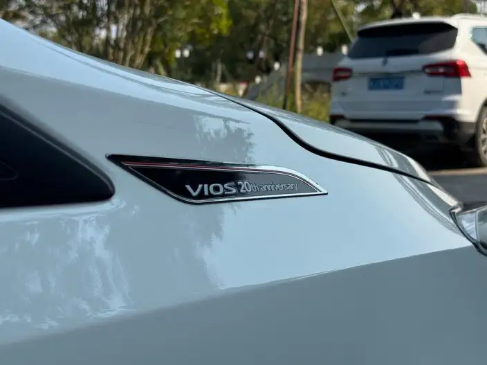 Toyota Vios 2022 Model 1.5L CVT 20th Anniversary Memorial Edition – фото 6