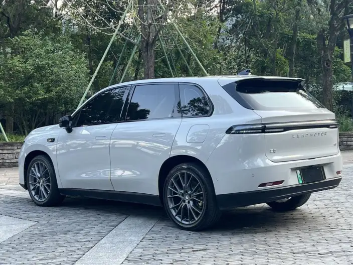 Leapmotor C10 2024 Model EV Edition 530 Smart Edition – фото 5