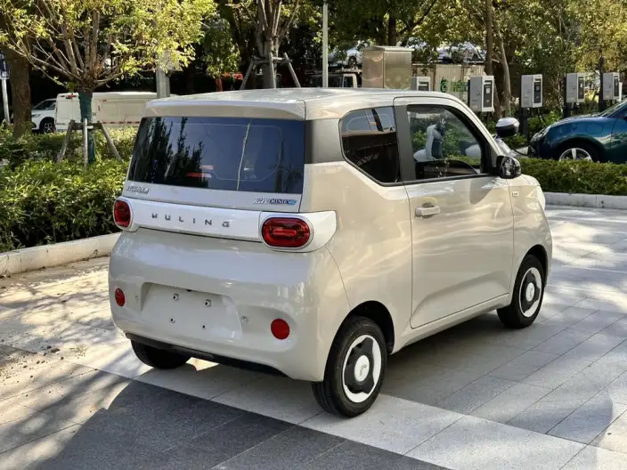 Wuling Hongguang MINIEV 2024 Model 215km Youth Edition Lithium Iron Phosphate – фото 6