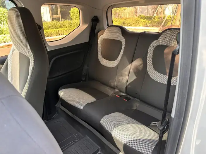 Wuling Hongguang MINIEV 2024 Model 215km Youth Edition Lithium Iron Phosphate – фото 10