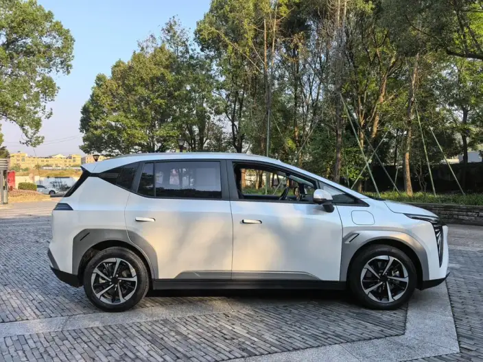 AION Y 2025 Model Plus 510 Smart Luxury Edition – фото 8
