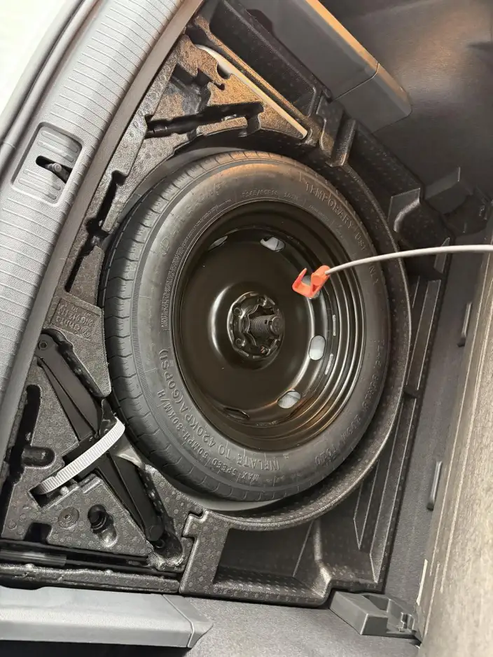 Volkswagen Tiguan L 2023 Model 330TSI 2WD Comfort Edition – фото 7