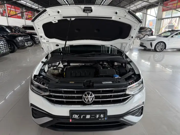 Volkswagen Tiguan L 2023 Model 330TSI 2WD Comfort Edition – фото 8