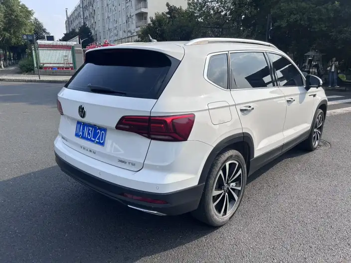 Volkswagen Tharu 2022 Model 280TSI 2WD Deluxe Edition – фото 6