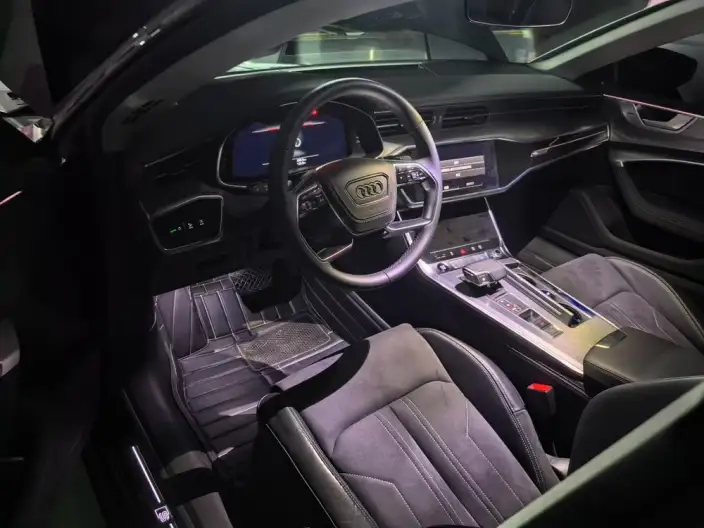 Audi A7 L 2025 Model 45 TFSI Luxury Model
