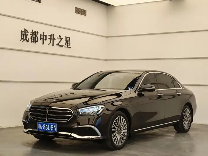 Mercedes-Benz E-Class 2022 Model E 300 L Fashion Model sedan – фото 1
