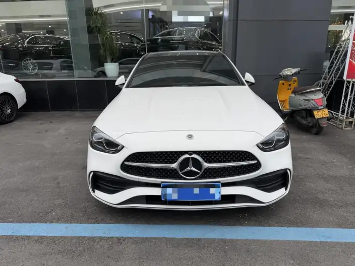 Mercedes-Benz C-Class 2022 Model C 260 L Sports Edition – фото 2