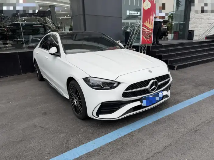 Mercedes-Benz C-Class 2022 Model C 260 L Sports Edition – фото 3