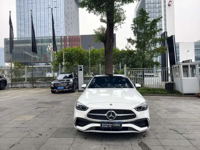 Mercedes-Benz C-Class 2023 Model Facelift C 260 L Sports Edition – фото 2