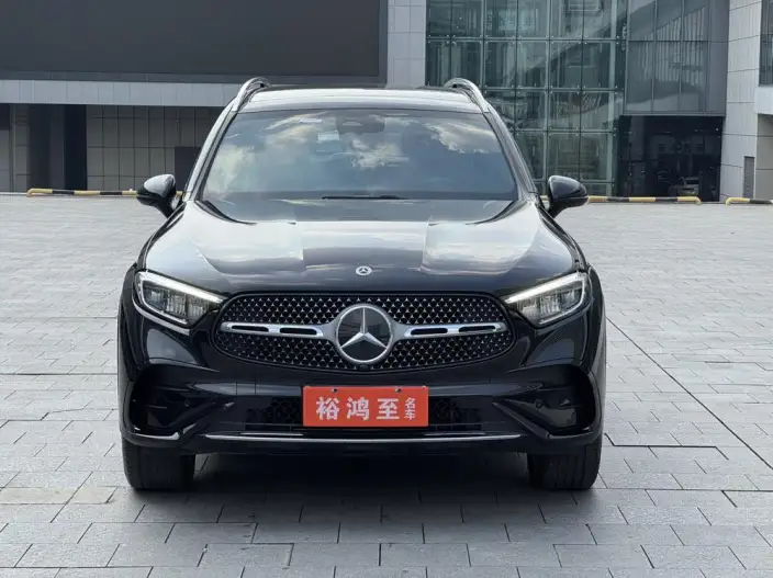 Mercedes-Benz GLC 2023 Model GLC 260 L 4MATIC Luxury Model 5 seat