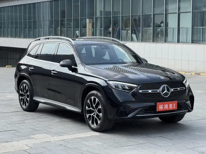 Mercedes-Benz GLC 2023 Model GLC 260 L 4MATIC Luxury Model 5 seat