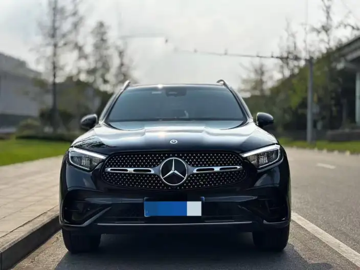 Mercedes-Benz GLC 2025 Model Facelift GLC 300 L 4MATIC Dynamic Model 5 seat