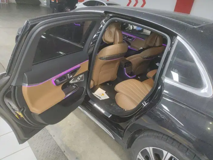 Mercedes-Benz E-Class 2026 Model E 300 L Luxury Model sedan – фото 9