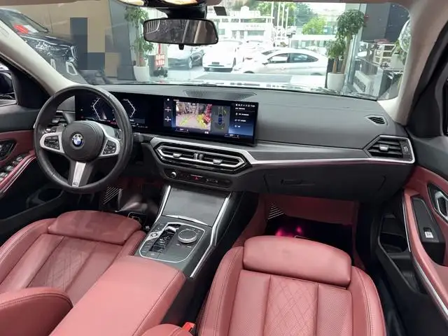 BMW 3 Series 2023 Model 325i M Sports Set – фото 7