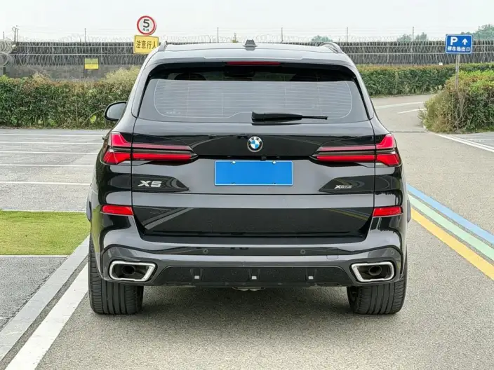 BMW X5 2023 Model xDrive30Li Exclusive Model M Sports Night Set – фото 6