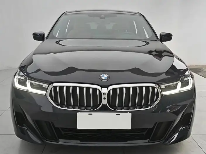 BMW 6 Series GT 2022 Model 630i M Sports Set