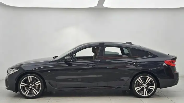 BMW 6 Series GT 2022 Model 630i M Sports Set