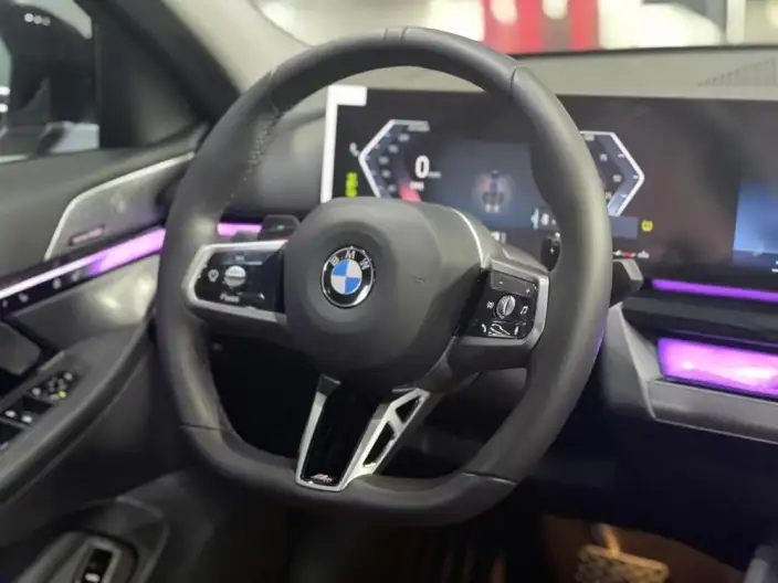 BMW 5 Series 2024 Model 530Li Leading Model M Sports Set – фото 10