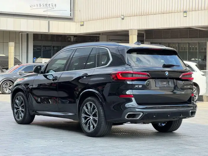 BMW X5 Imported 2022 Model xDrive40i M Sports Set