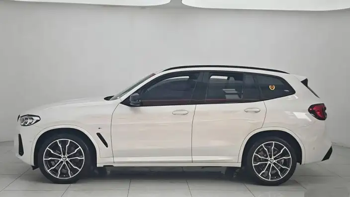 BMW X3 2023 Model xDrive30i Leading Model M Night Set
