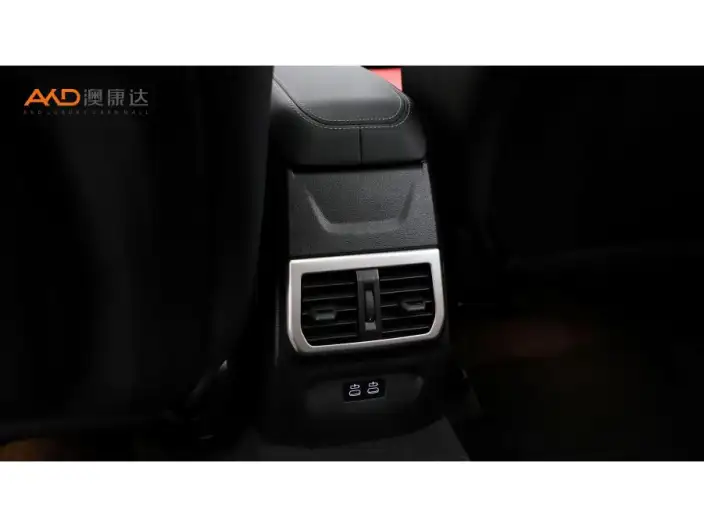 BMW 2 Series 2025 Model M235L – фото 5