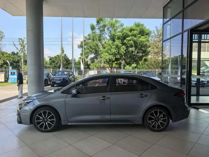 Toyota Levin 2023 Model Hybrid 1.8L Sports Edition – фото 3