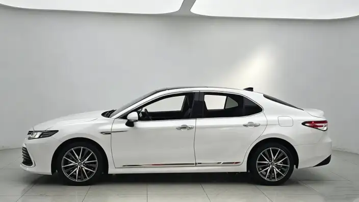 Toyota Camry 2021 Model 2.5G Deluxe Edition – фото 4
