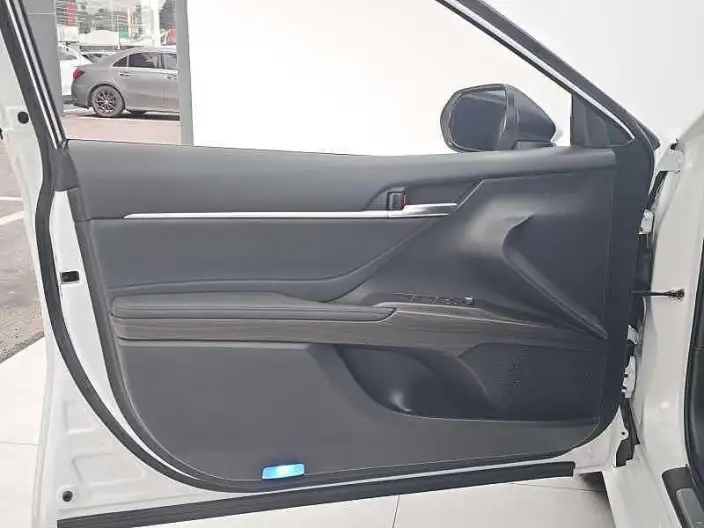 Toyota Camry 2021 Model 2.5G Deluxe Edition – фото 10