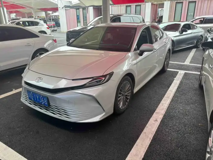 Toyota Camry 2024 Model 2.0E Elite Edition – фото 1