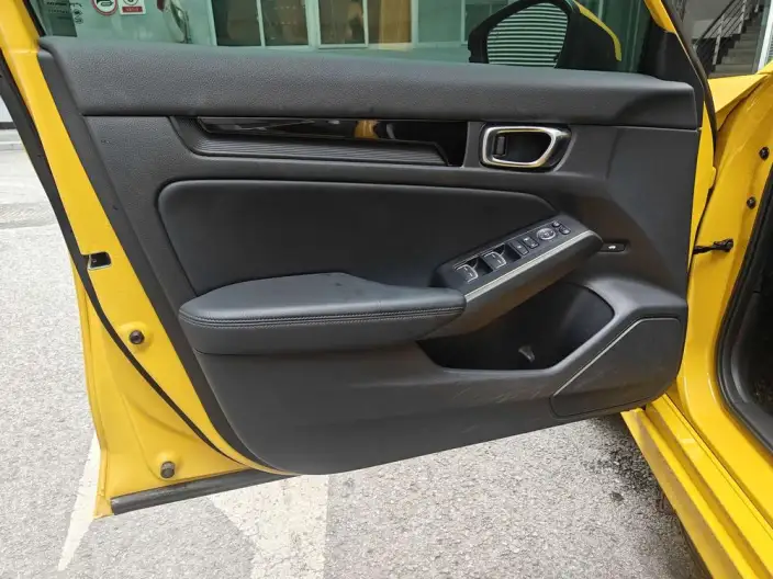 Model Ge 2022 Model 240TURBO CVT Deluxe Edition – фото 10