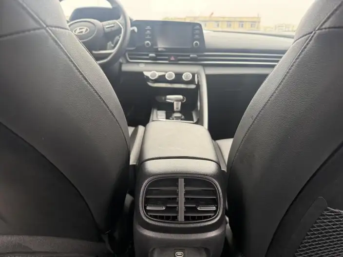 Hyundai Ioniq 2023 Model 1.5L CVT GLX Elite Edition – фото 7