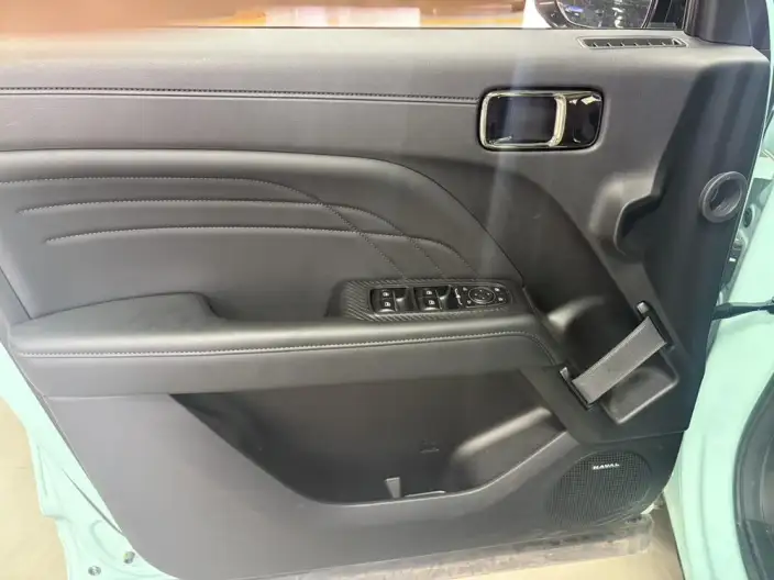 HAVAL Menglong PHEV 2026 Model 1.5T Hi4 200 Ultra Pilot Edition Ternary lithium – фото 8