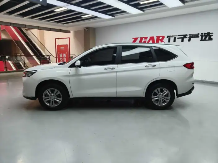 Haval M6 2023 Model PLUS 1.5T DCT Elite Smart Connect Model