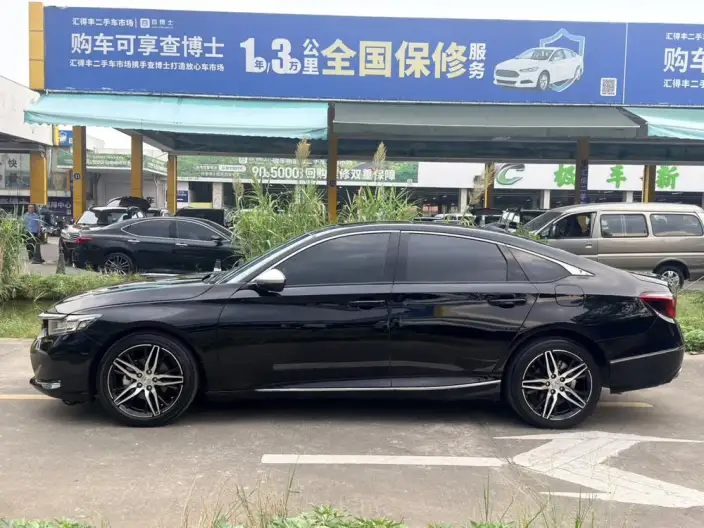Honda INSPIRE 2022 Model 260TURBO Jingyue Edition – фото 4